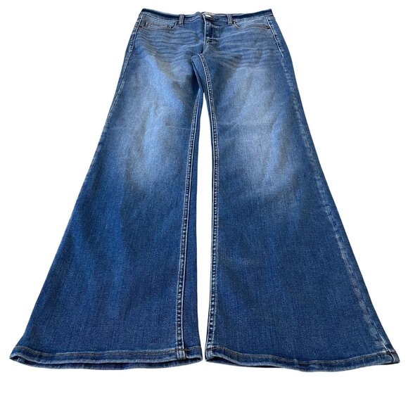 Sneak Peek Slim Boot Cut Mid Rise Jeans Women's Size 13 / 31 Waist - Picture 1 of 6